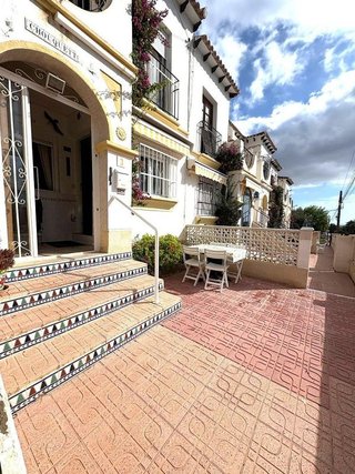 Chalet en venta en Campos de Golf - Villa Martin - Los Dolses en Orihuela