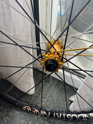 Ruedas Industry Nine Hydra DH