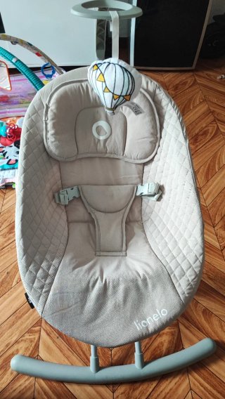 Mecedora para bebé Lionelo Rio
