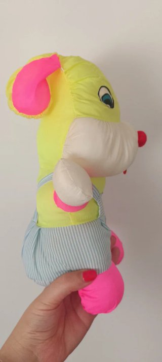 Peluche perro suave colores vivos