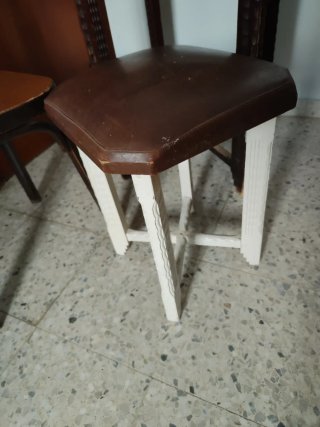 Lote mesa, silla y banquillo madera