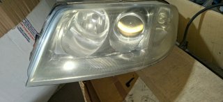 Faros Volkswagen Passat 2001 Hella
