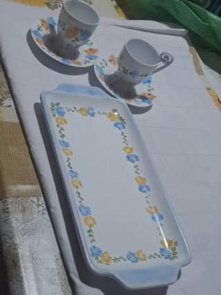 Set 2 tazze porcellana vintage dipinte a mano