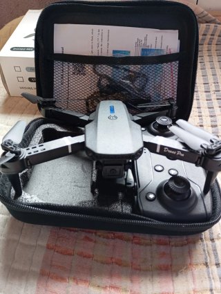 Dron E88 Pro