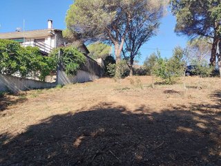 Solar en venta en Montornès del Vallès