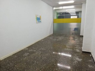 Local comercial en alquiler en La Petxina en Valencia