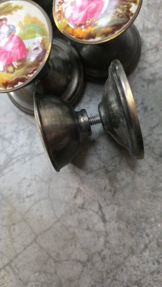 4 Pomos Estilo Luis XV Porcelana Metal