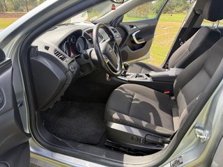 Opel Insignia 2011