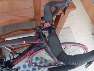 Bicicleta de carretera Specialized carbono
