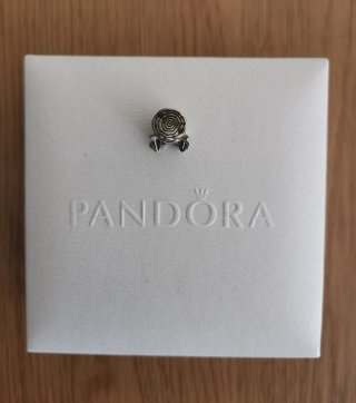 Boneco Groot, conta Pandora