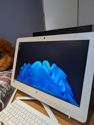 PC Ordenador - Pantalla HP 22" - TODO EN UNO