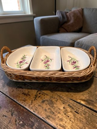 Bandejas para aperitivos con cesta