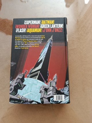 JLA de Morrison