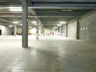 Nave industrial en alquiler en Mas Rampinyó - Carrerada en Montcada i Reixac