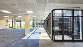 Oficina en alquiler en Zona Industrial en Prat de Llobregat, El