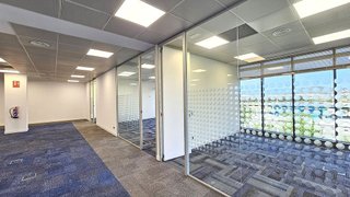 Oficina en alquiler en Zona Industrial en Prat de Llobregat, El