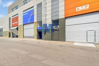 Nave industrial en alquiler en Zona Industrial en Barbera del Vallès