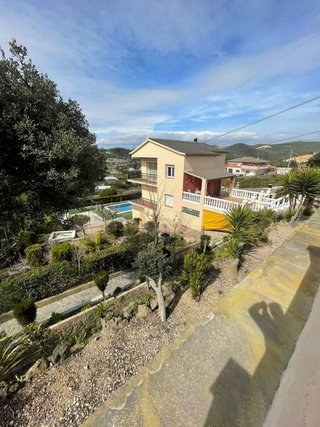 Terreno en venta en Vallirana