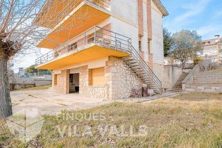 Chalet en venta en Moià