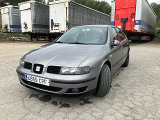 SEAT Leon 2003 ( Martorell 30 km Barcelona)
