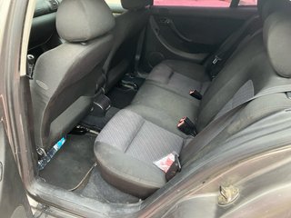 SEAT Leon 2003 ( Martorell 30 km Barcelona)