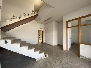 Local comercial en alquiler en Polígono Industrial Gamonal - Ventilla en Burgos