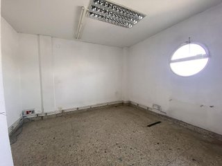 Local comercial en alquiler en Polígono Industrial Gamonal - Ventilla en Burgos