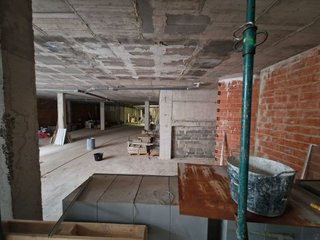Local comercial en alquiler en La Petxina en Valencia