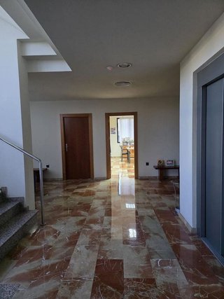 Oficina en alquiler en Torrellano en Elche