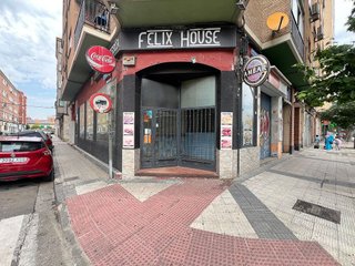 Bar en alquiler en Salvador Allende en Zaragoza