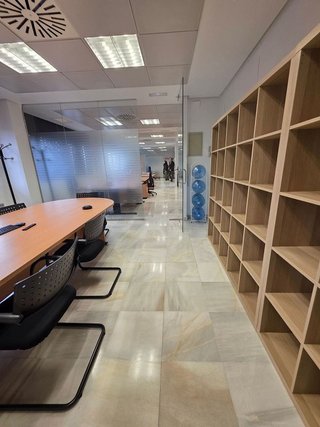 Oficina en alquiler en La Calzada en Sevilla