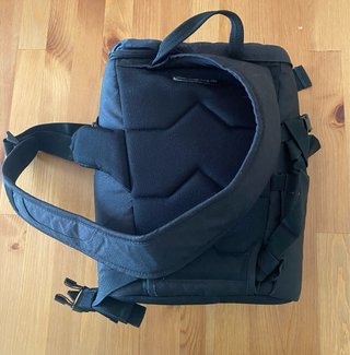 Mochila Lowepro Urban Photo Sling 250