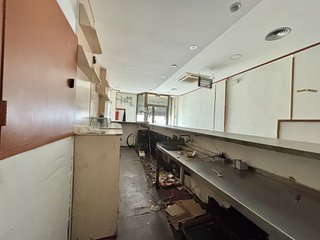 Local comercial en alquiler en Paseo Sagasta en Zaragoza