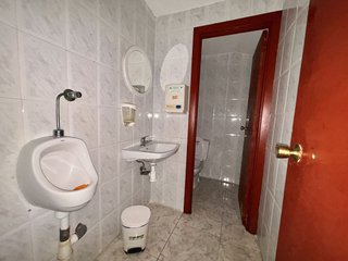 Local comercial en alquiler en Paseo Sagasta en Zaragoza