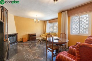Casa adosada en venta en Huétor Vega
