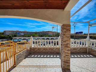Chalet en venta en Centro en Torrevieja