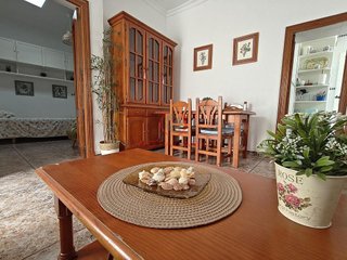 Chalet en venta en Centro - La Costilla en Rota