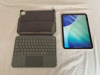 iPad 10ª Gen 256GB + Teclado Bluetooth