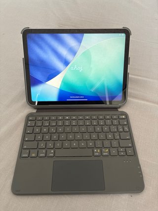 iPad 10ª Gen 256GB + Teclado Bluetooth
