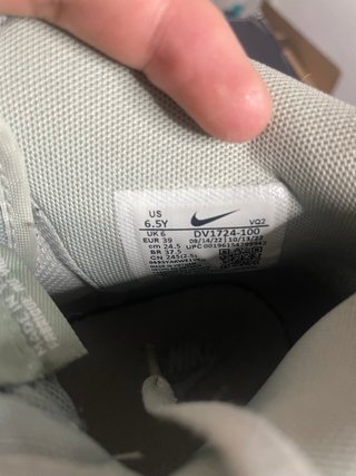 Nike Jordan 1 Mid Gris y Verde Azulado