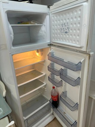 Frigorífico blanco 2 puertas