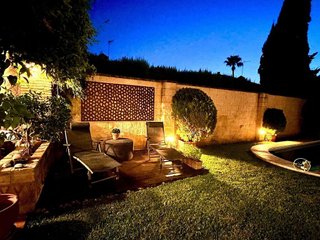 Chalet en venta en Gelves