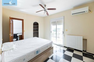 Chalet en venta en Ogíjares
