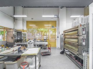 Local comercial en venta en Valderas - Los Castillos en Alcorcón