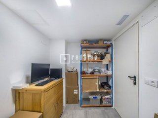Local comercial en venta en Valderas - Los Castillos en Alcorcón