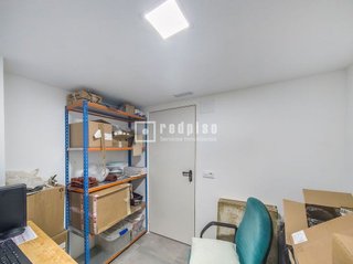 Local comercial en venta en Valderas - Los Castillos en Alcorcón