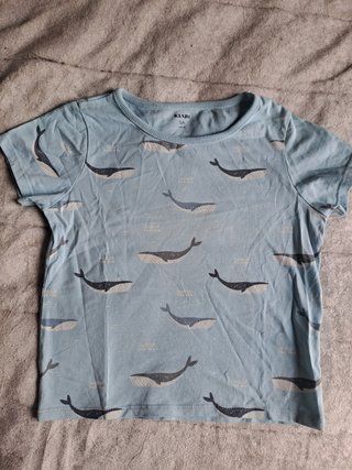 Camiseta Kiabi Ballenas Talla 5A