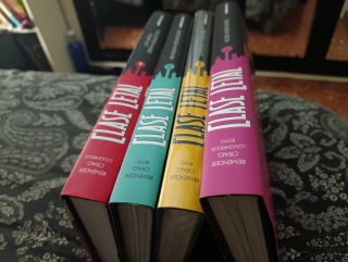 Clase Letal de Remender. Los 4 Tomos de Lujo Nuevo