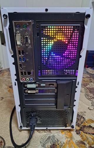 PC Gamer Básico Blanco con RGB
