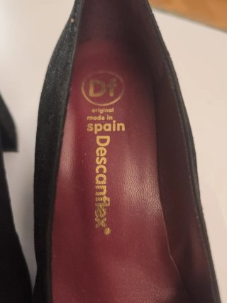 Zapatos terciopelo Descansflex negros y dorados